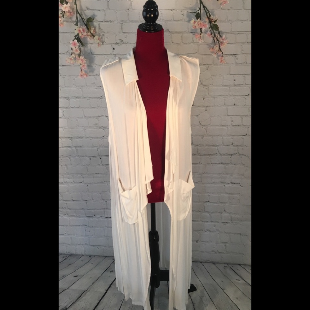 Lush White Pleated Duster Vest